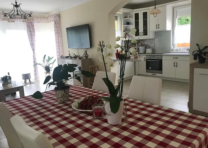 Дом отдыха Mona